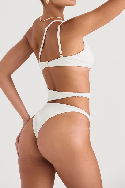 Swimsuit House Of Cb Asymmetric Cutout Blanche | MXZ-526041